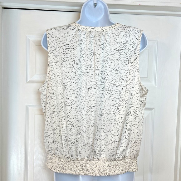 Loft Womens Size Large Ivory Satin Finish Black Dots Button Bubble Hem Shell - Picture 4 of 9